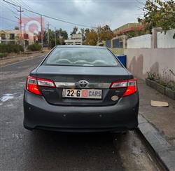 تۆیۆتا کامری